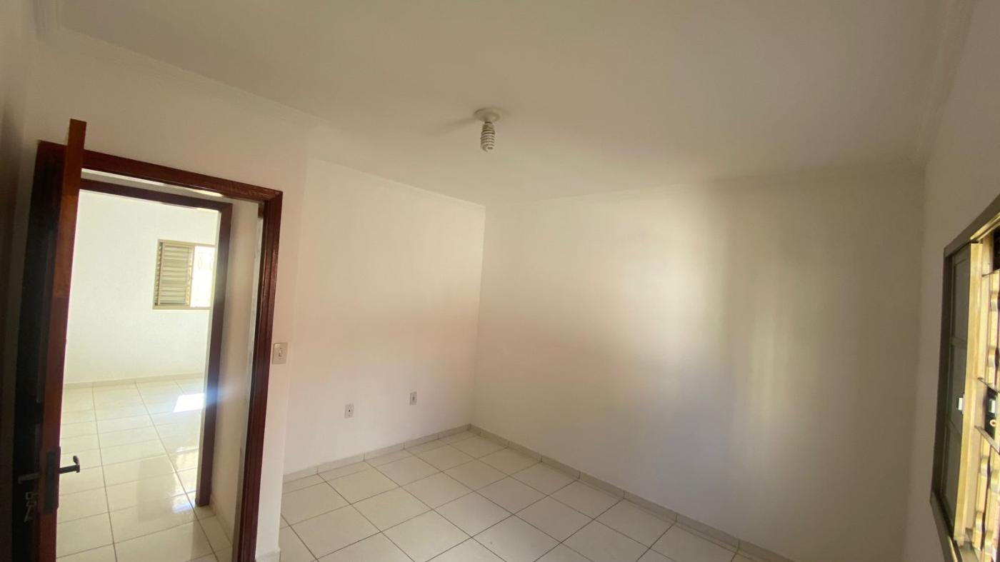 Casa para alugar com 2 quartos, 55m² - Foto 10