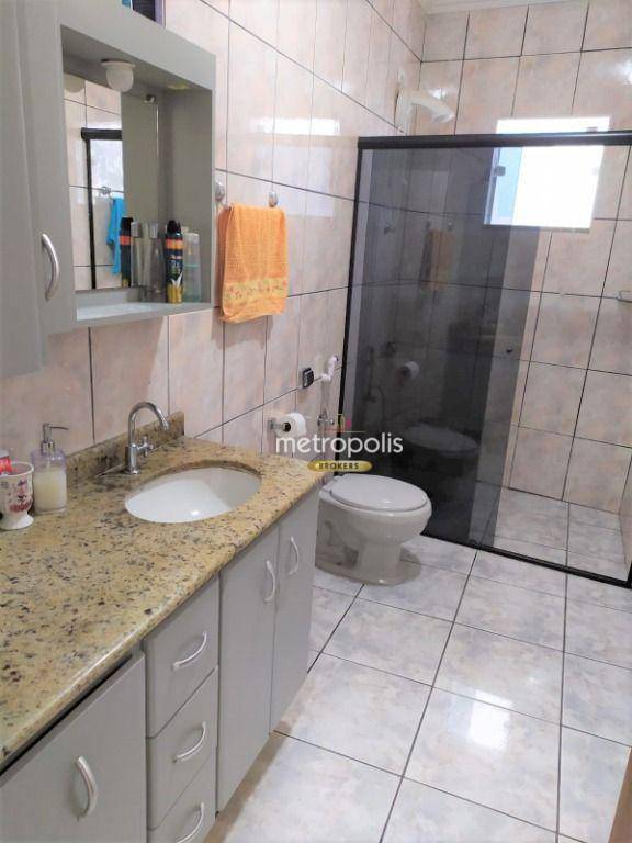 Sobrado à venda com 3 quartos, 252m² - Foto 40