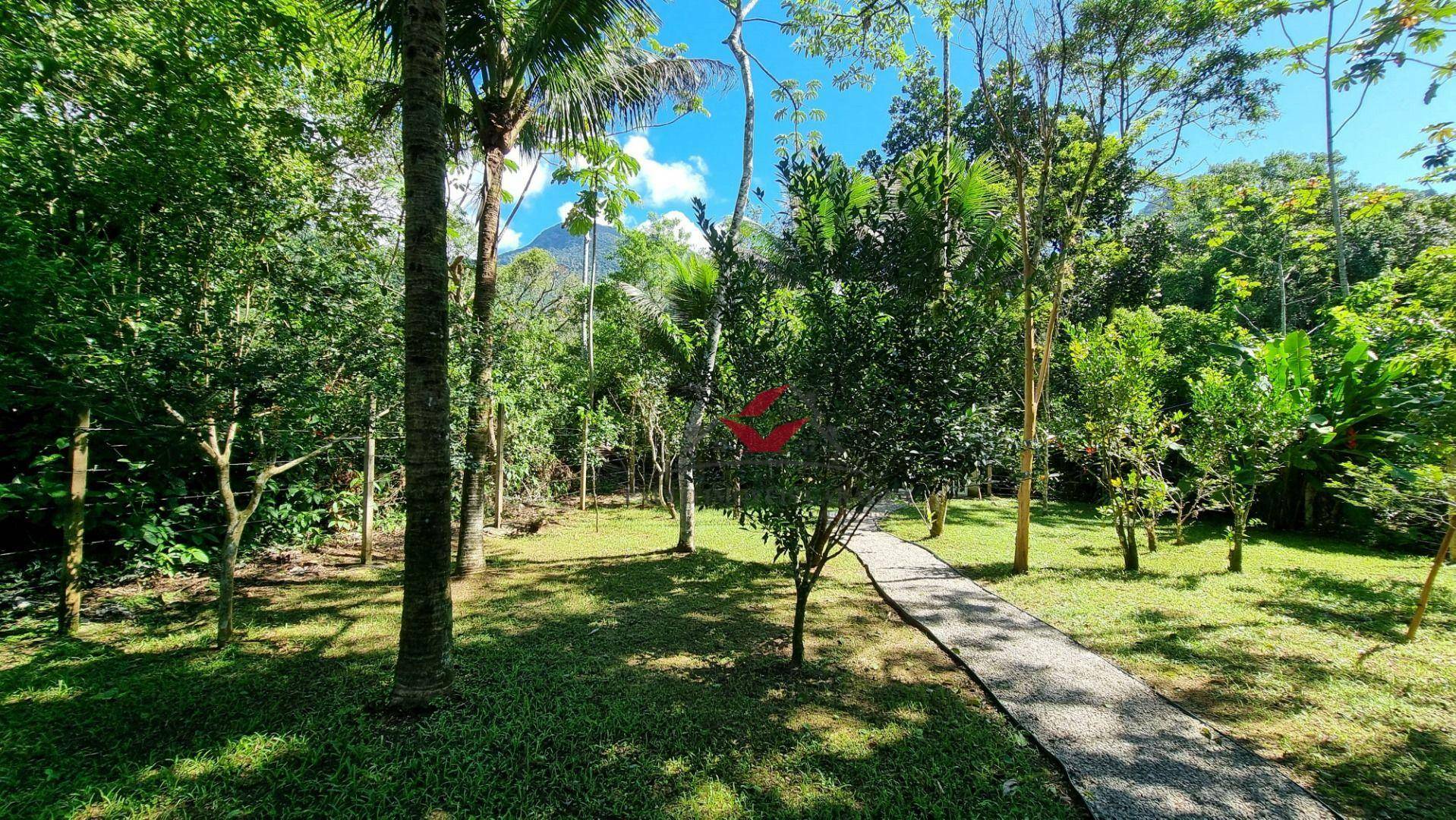 Casa de Condomínio à venda com 4 quartos, 266m² - Foto 20