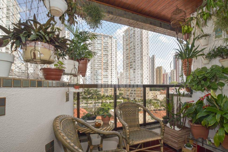 Apartamento à venda com 3 quartos, 84m² - Foto 4