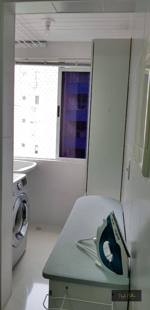 Apartamento à venda com 2 quartos, 60m² - Foto 8