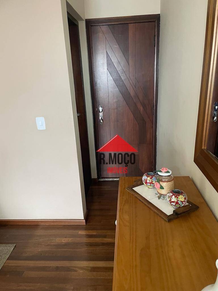 Apartamento à venda com 3 quartos, 68m² - Foto 17