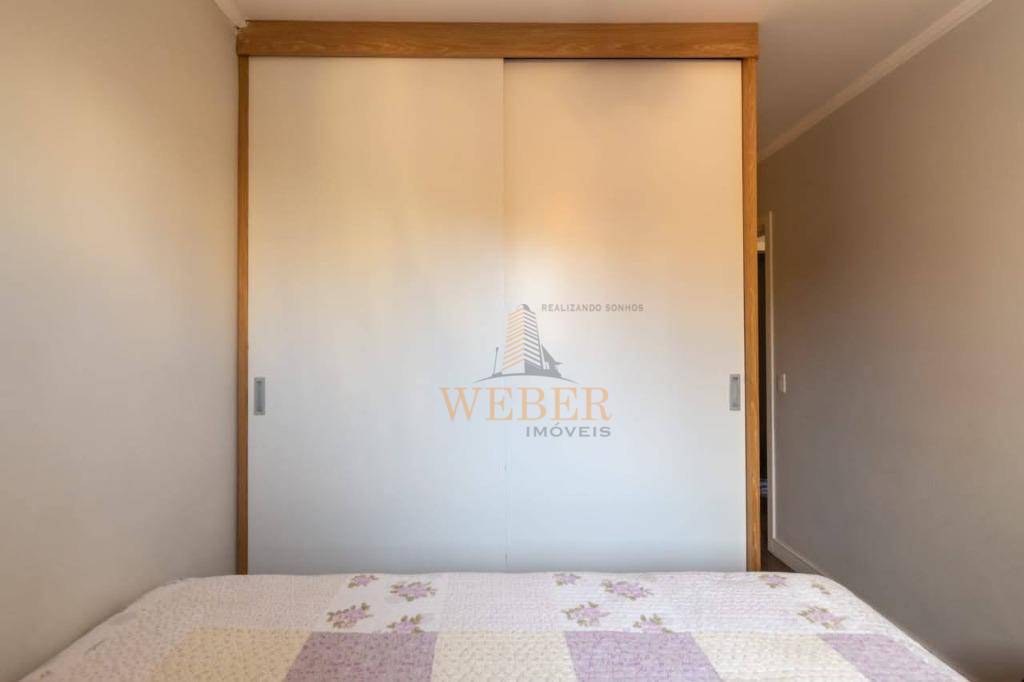 Apartamento à venda com 2 quartos, 66m² - Foto 2