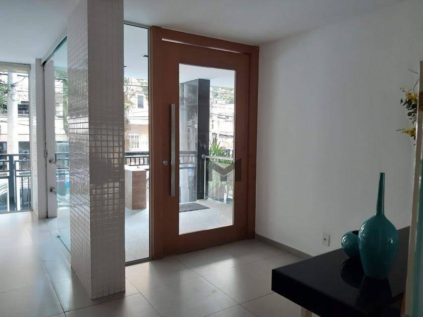 Apartamento à venda com 3 quartos, 95m² - Foto 20