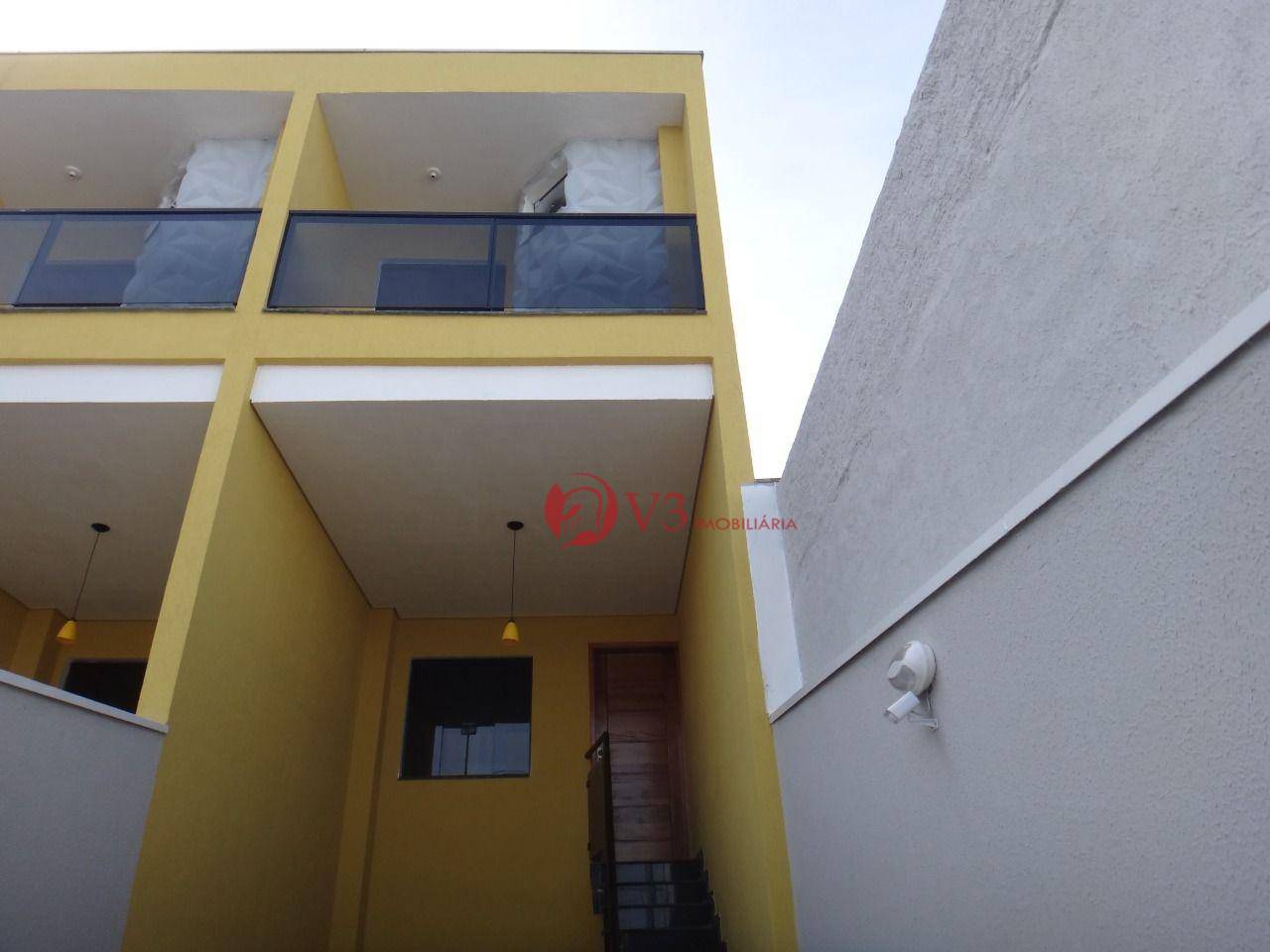 Sobrado à venda com 3 quartos, 100m² - Foto 1