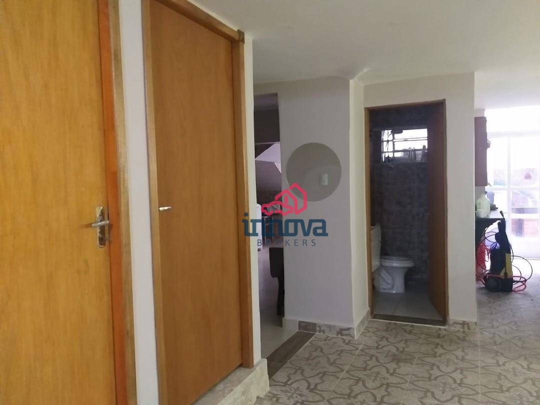 Sobrado à venda com 3 quartos, 315m² - Foto 35