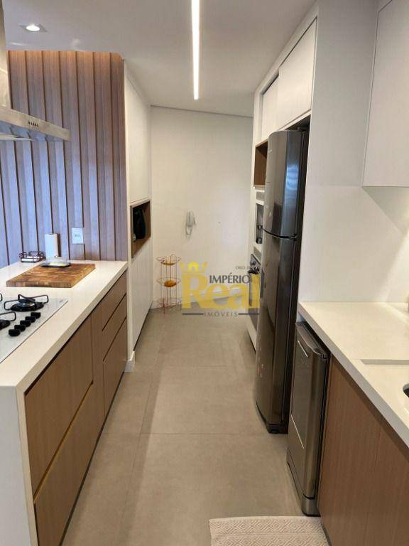 Apartamento à venda com 3 quartos, 130m² - Foto 12