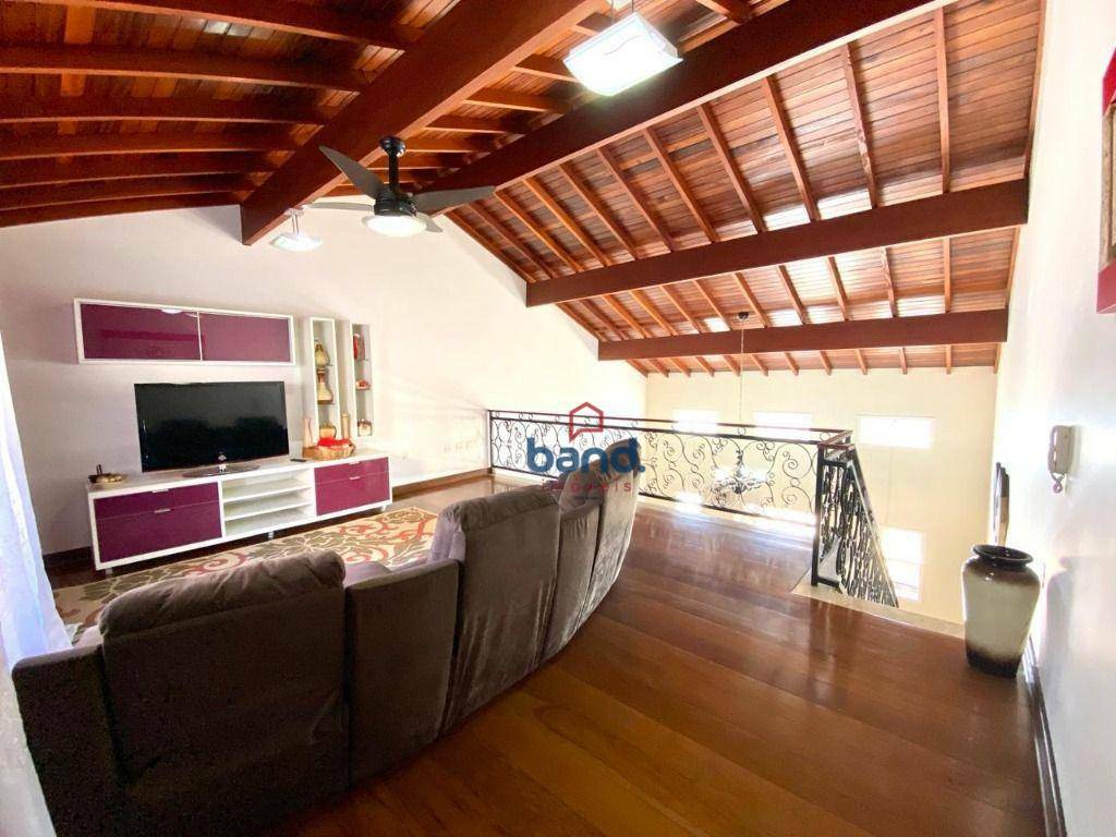 Casa à venda com 3 quartos, 200m² - Foto 10