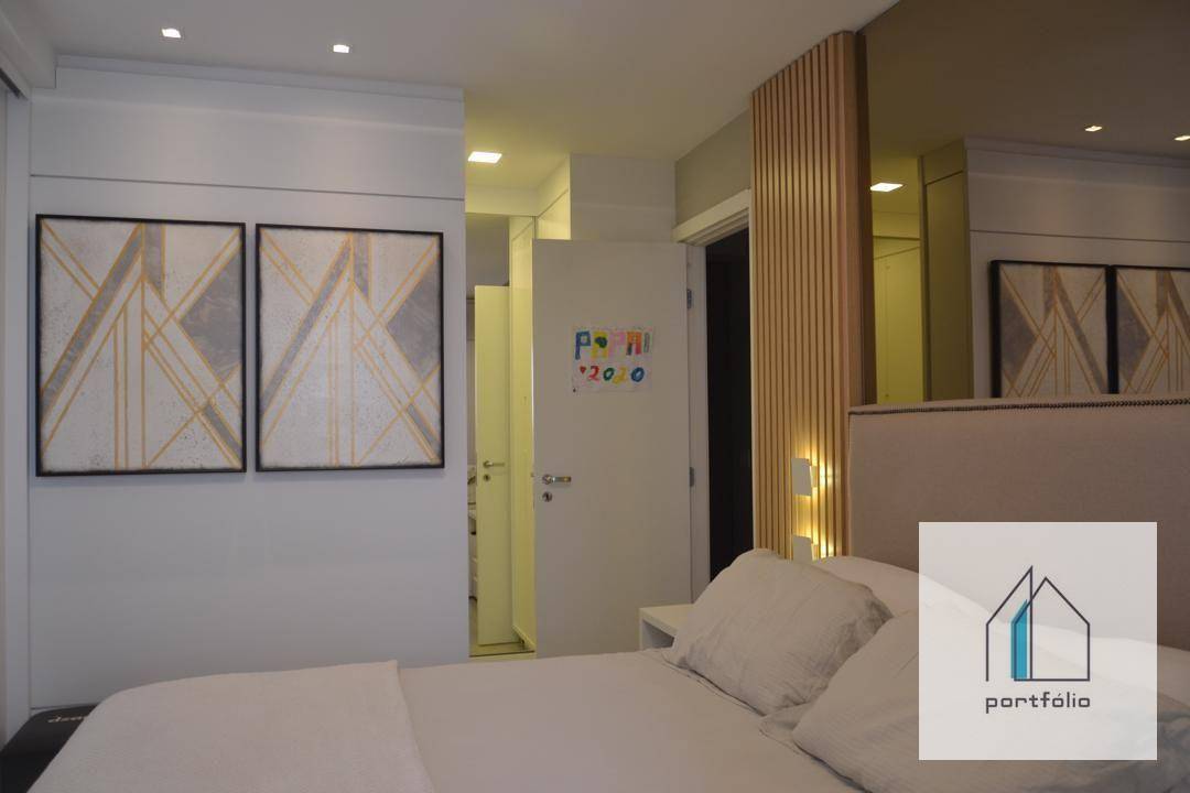 Apartamento à venda com 3 quartos, 210m² - Foto 19