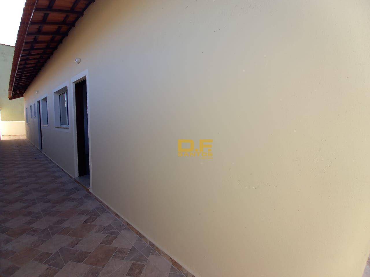 Casa à venda com 2 quartos, 55m² - Foto 9