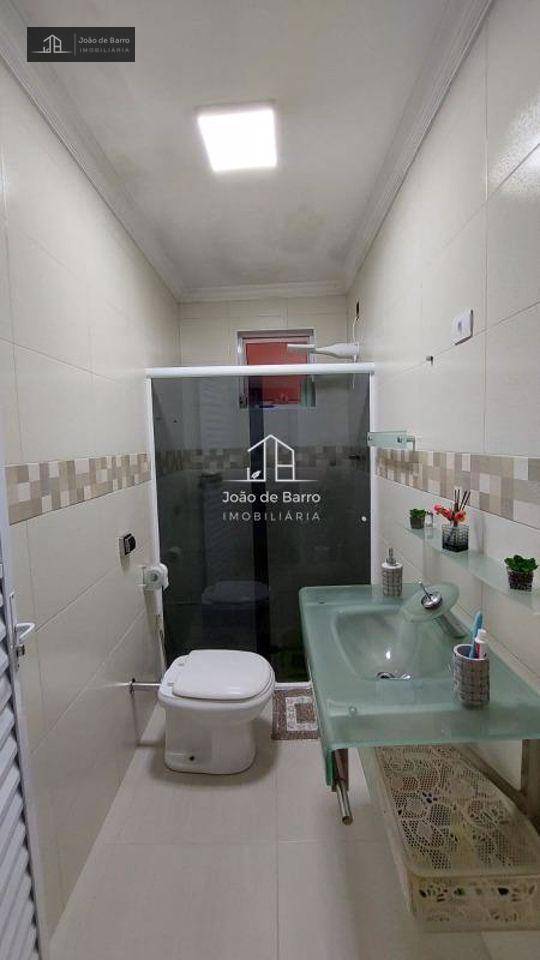 Sobrado à venda com 4 quartos, 180m² - Foto 16