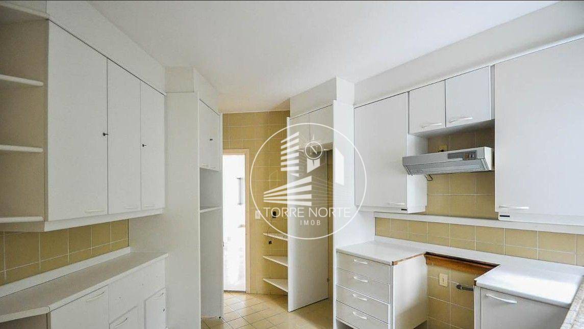 Apartamento à venda com 2 quartos, 136m² - Foto 9