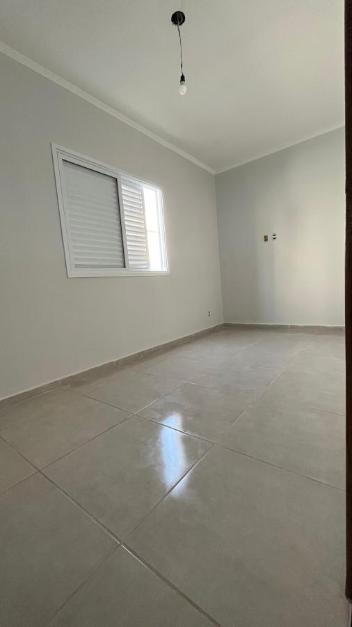 Casa à venda com 2 quartos, 125m² - Foto 9