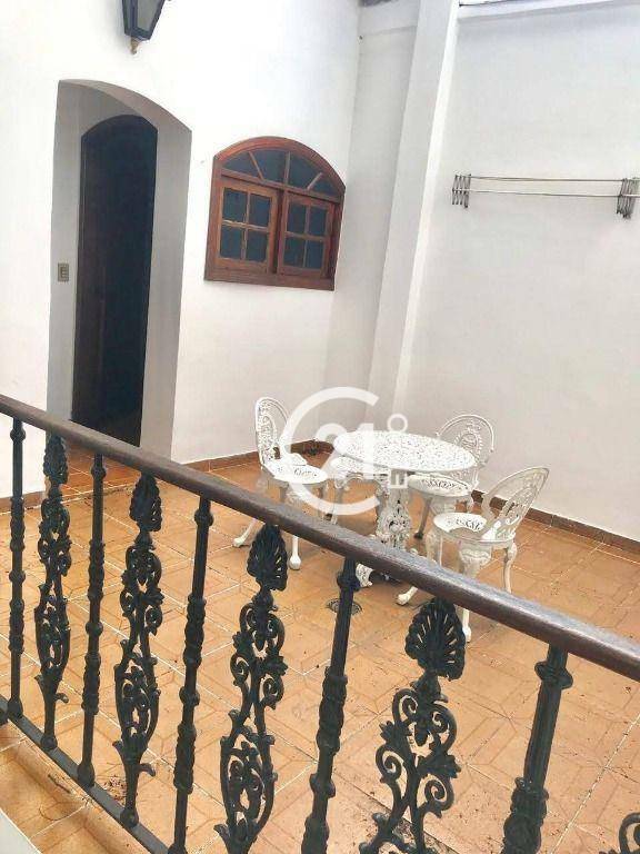 Casa de Condomínio à venda e aluguel com 3 quartos, 240m² - Foto 15