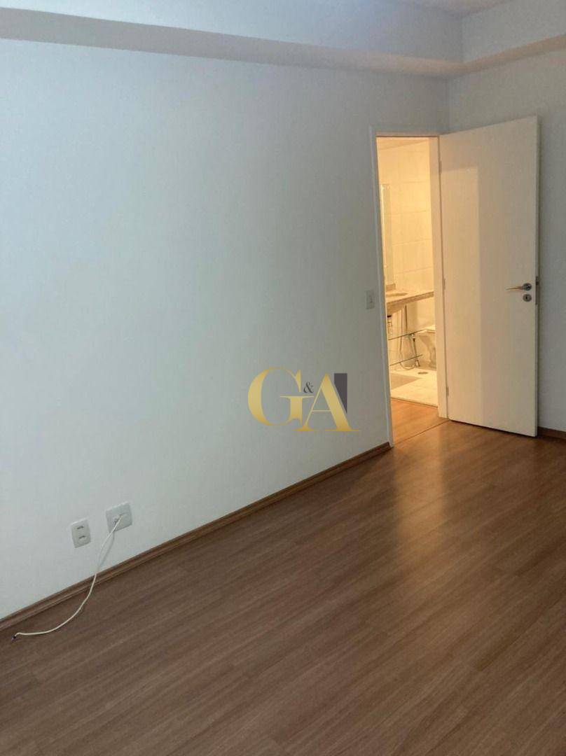 Apartamento à venda com 2 quartos, 79m² - Foto 2