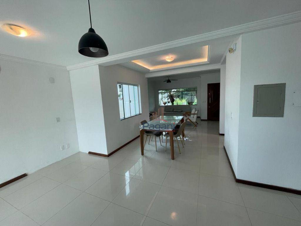 Casa à venda e aluguel com 3 quartos, 250m² - Foto 35