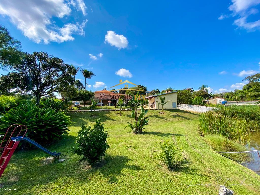 Fazenda à venda com 3 quartos, 300m² - Foto 17