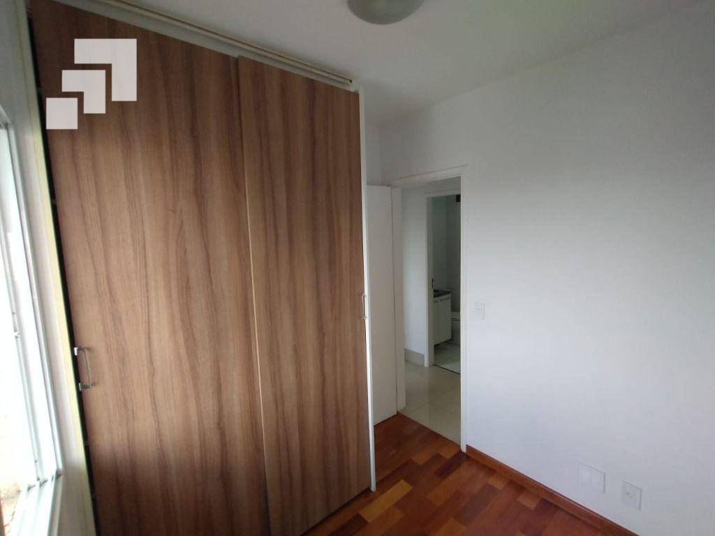 Apartamento para alugar com 3 quartos, 62m² - Foto 7