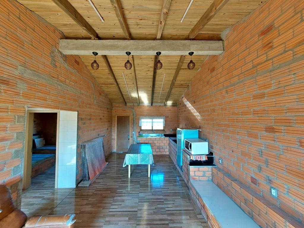 Casa à venda com 2 quartos, 72m² - Foto 8