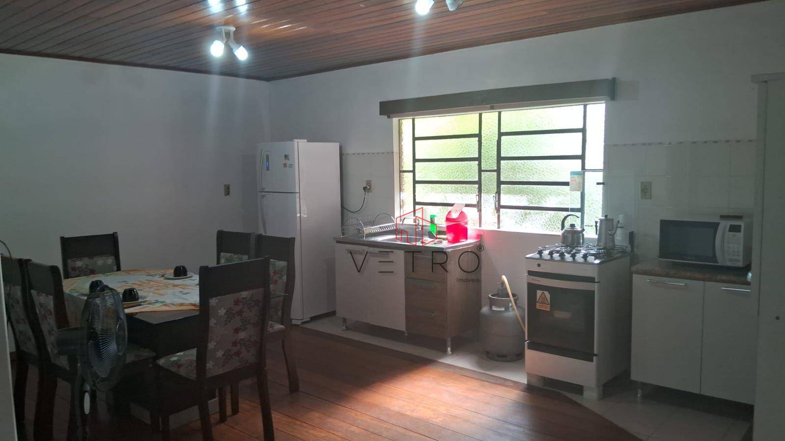 Casa à venda com 3 quartos, 138m² - Foto 3