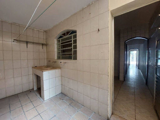 Sobrado à venda com 10 quartos, 300m² - Foto 9