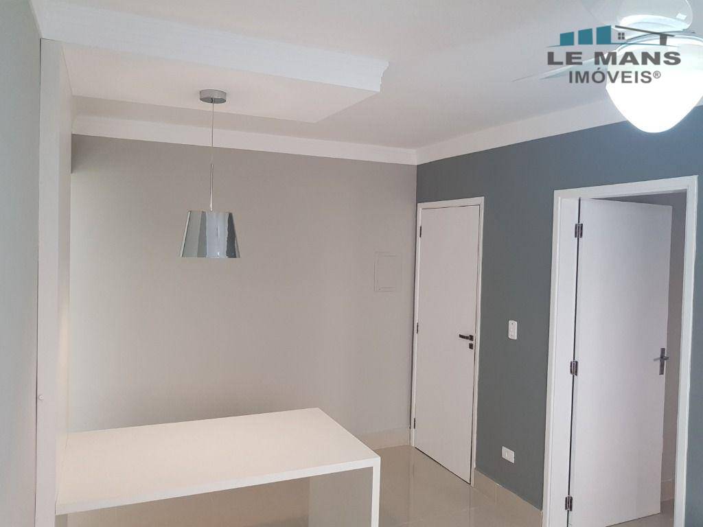 Apartamento à venda com 2 quartos, 64m² - Foto 14