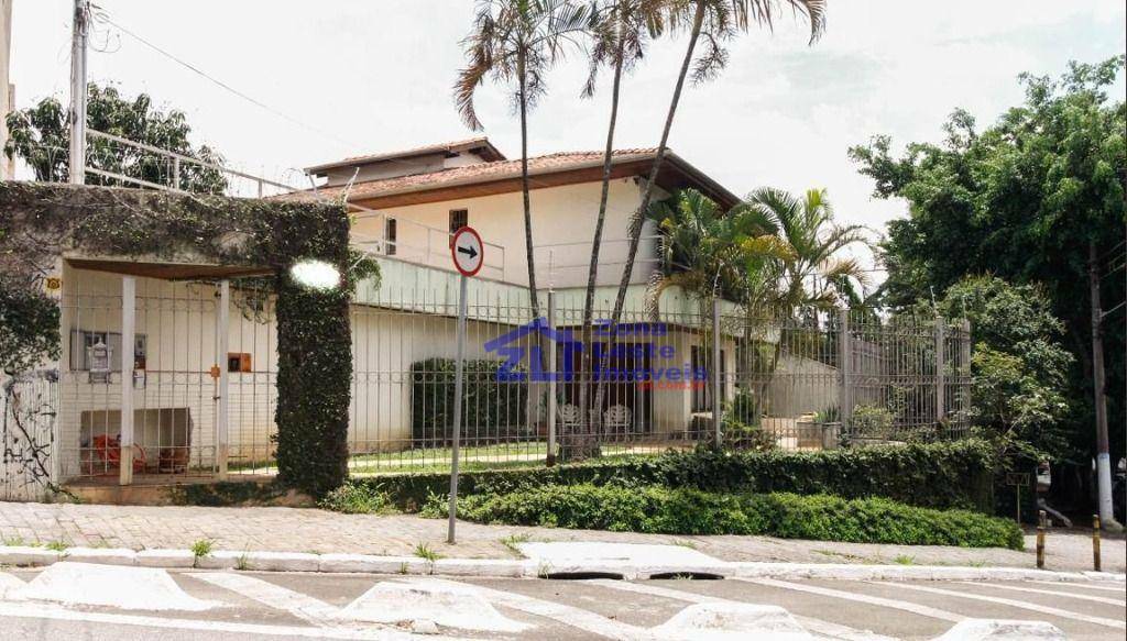 Casa à venda e aluguel com 6 quartos, 450m² - Foto 5