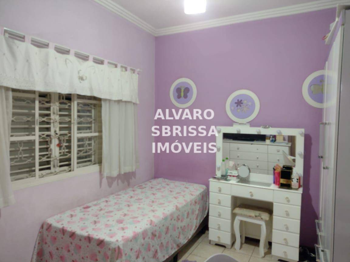 Casa à venda com 3 quartos, 211m² - Foto 19