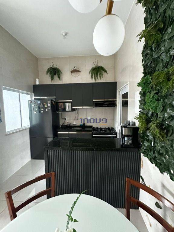 Casa à venda com 2 quartos, 100M2 - Foto 7