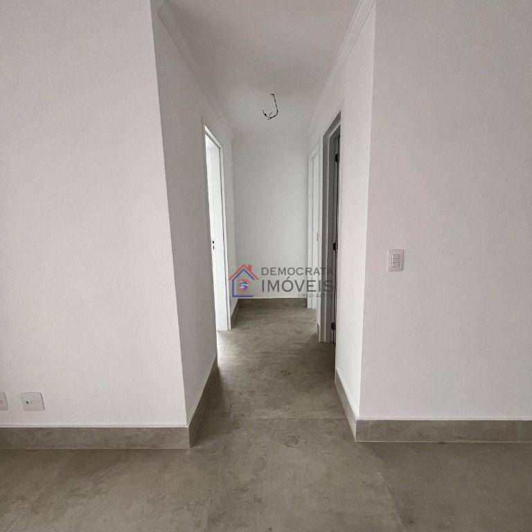 Apartamento à venda com 2 quartos, 67m² - Foto 8