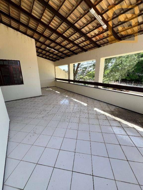 Casa à venda com 4 quartos, 375m² - Foto 28