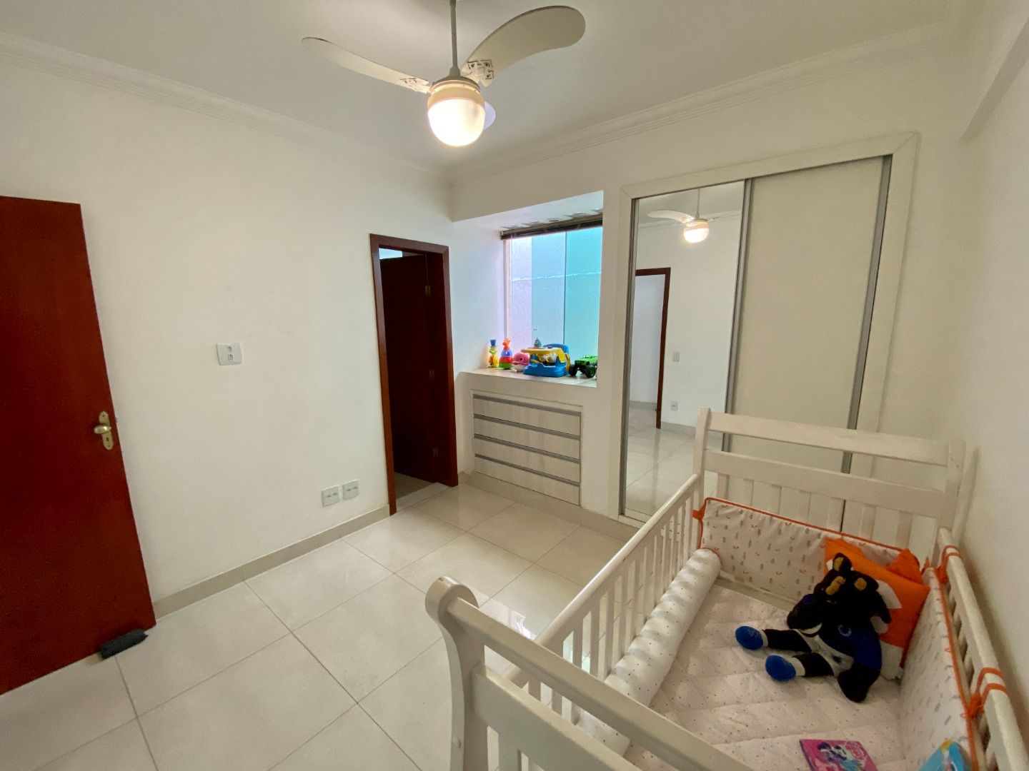 Casa à venda com 3 quartos, 198m² - Foto 12