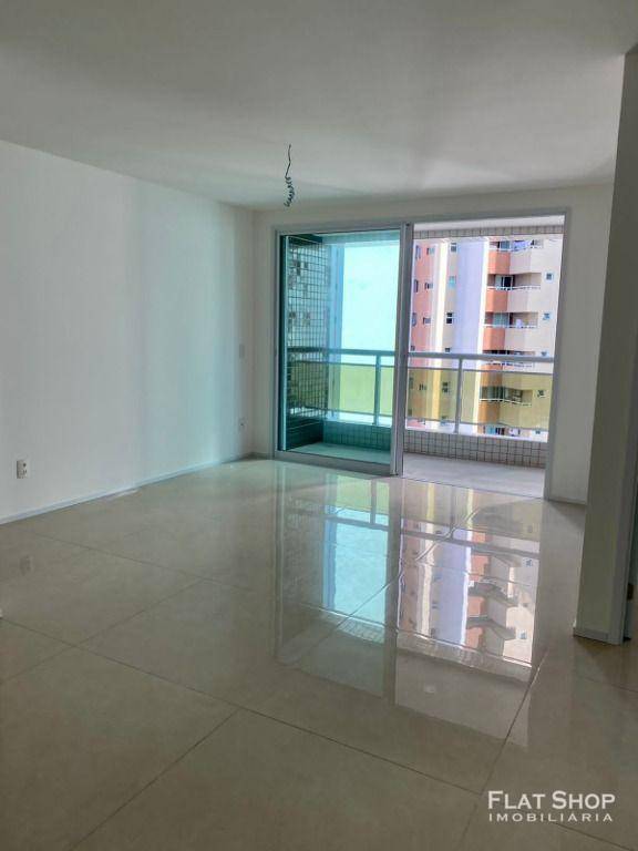 Apartamento à venda com 2 quartos, 75m² - Foto 13