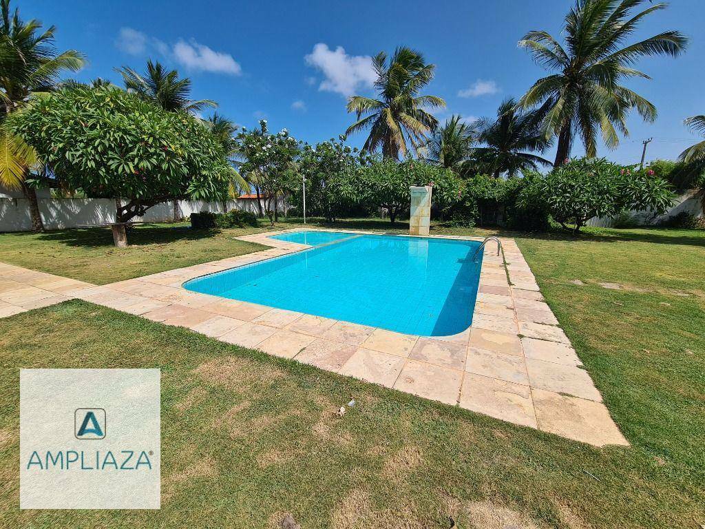 Casa à venda com 4 quartos, 300m² - Foto 4