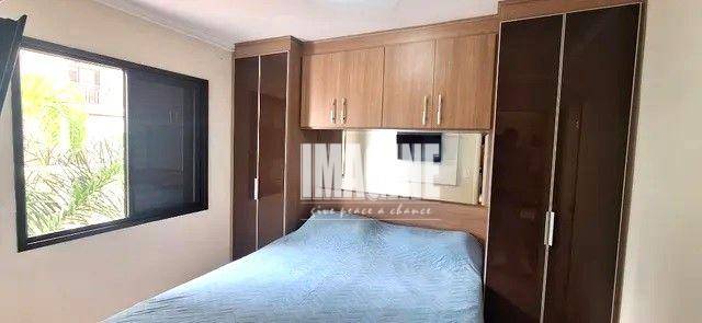 Apartamento à venda com 2 quartos, 60m² - Foto 12