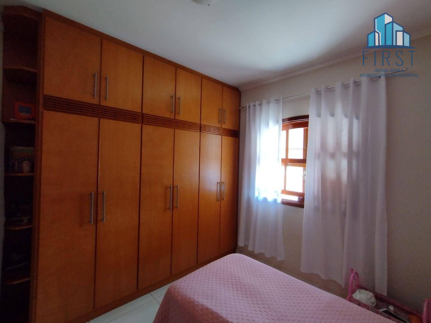 Casa à venda com 3 quartos, 230m² - Foto 44