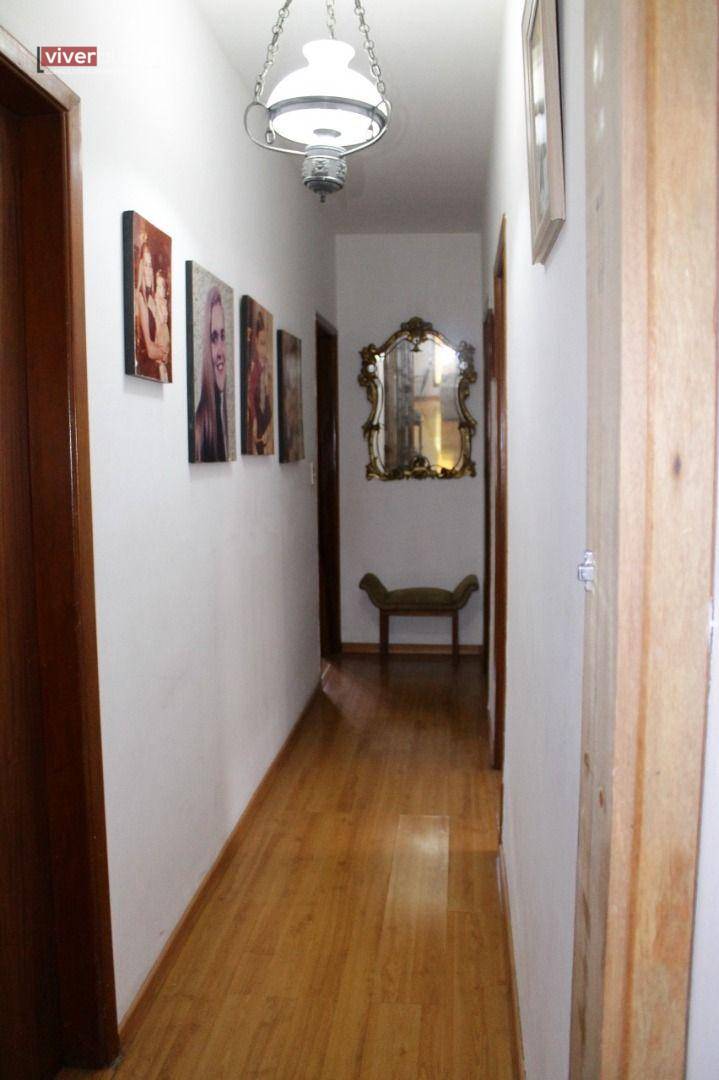 Casa à venda com 3 quartos, 260m² - Foto 11