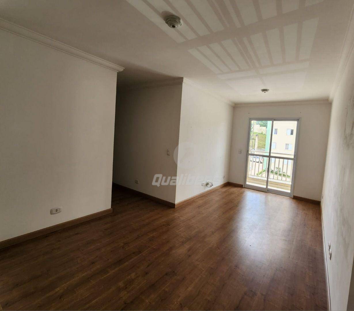 Apartamento à venda com 2 quartos, 58m² - Foto 2