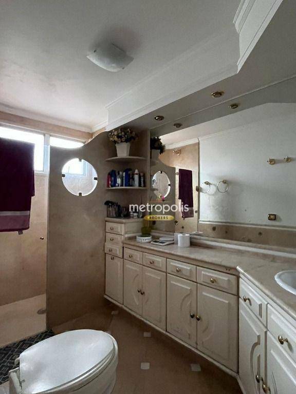 Apartamento à venda com 4 quartos, 203m² - Foto 20