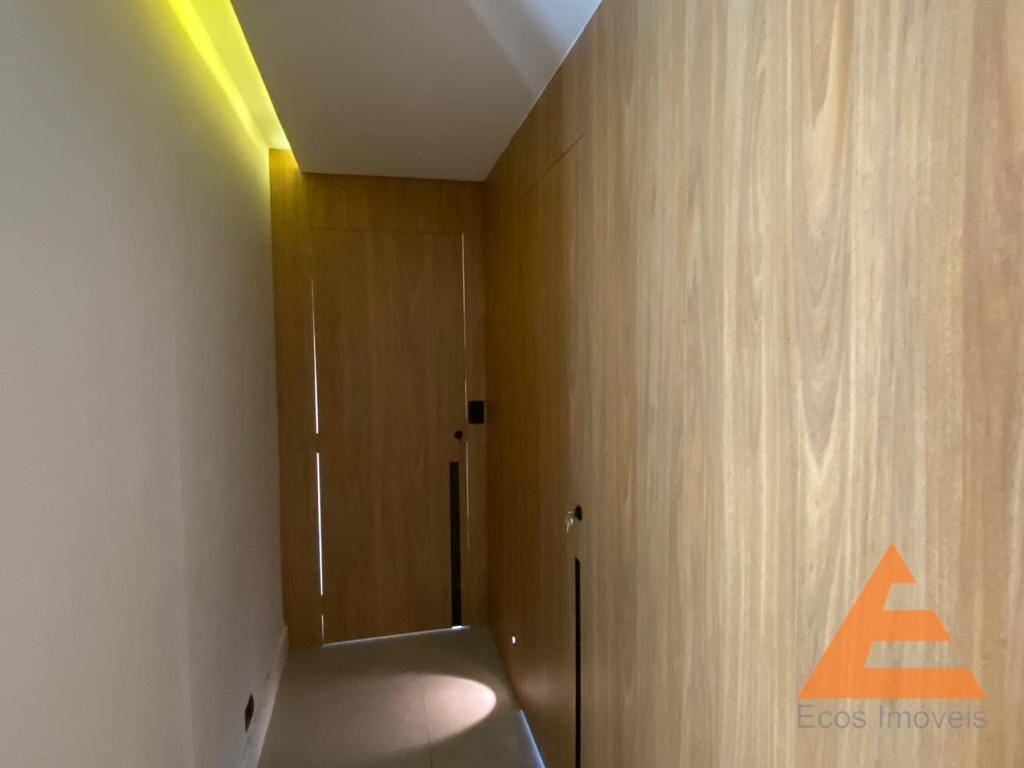 Cobertura à venda com 3 quartos, 215m² - Foto 10