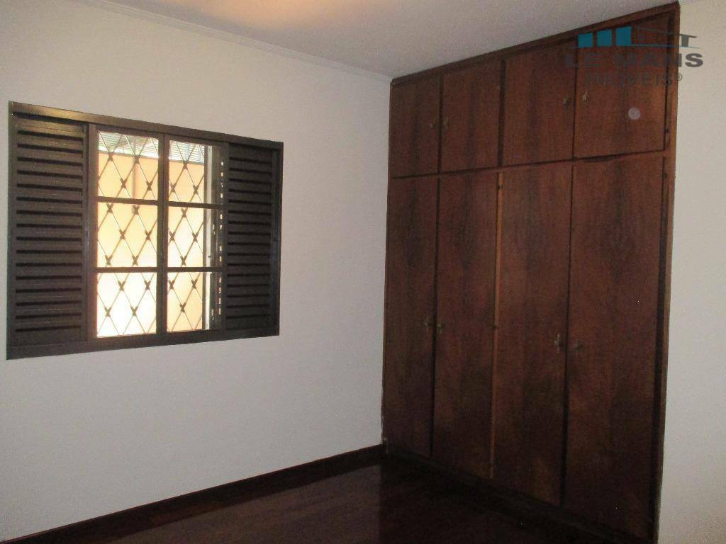 Casa para alugar com 3 quartos, 122m² - Foto 17