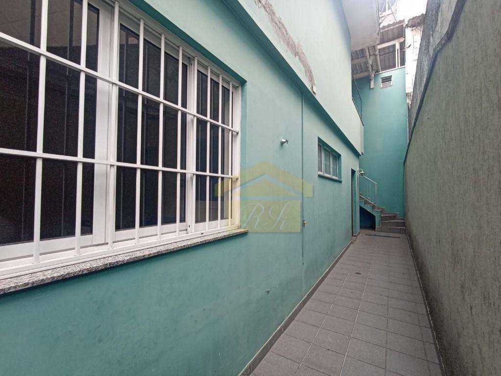 Sobrado à venda com 3 quartos, 179m² - Foto 32