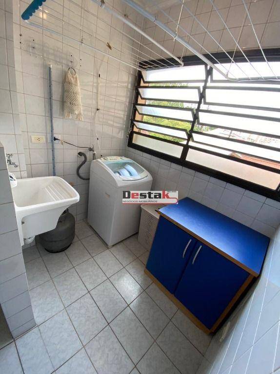 Apartamento à venda com 1 quarto, 54m² - Foto 3