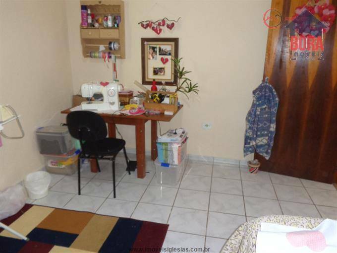 Chácara à venda com 3 quartos, 200m² - Foto 16