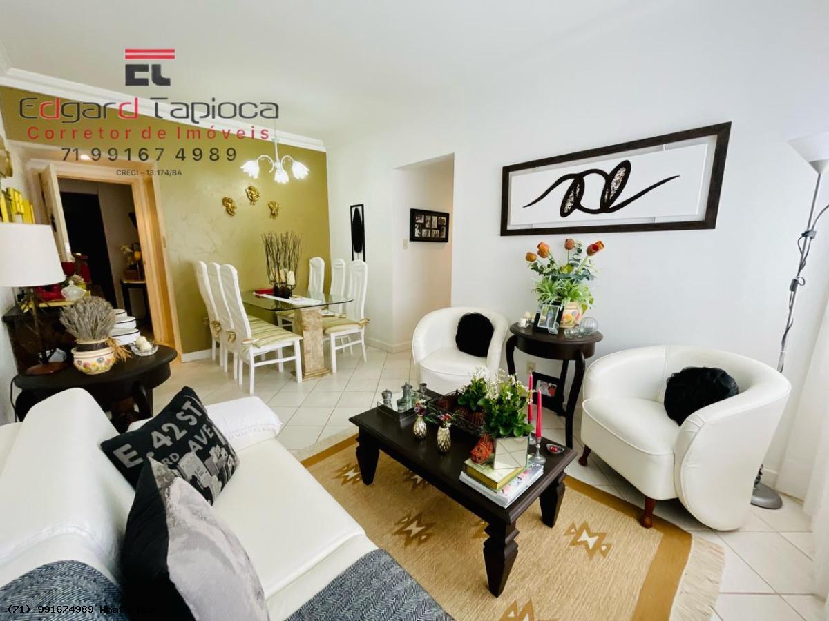 Apartamento à venda com 2 quartos, 70m² - Foto 2