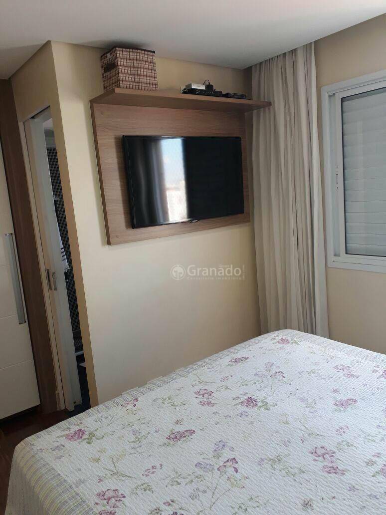 Apartamento à venda com 3 quartos, 122m² - Foto 19