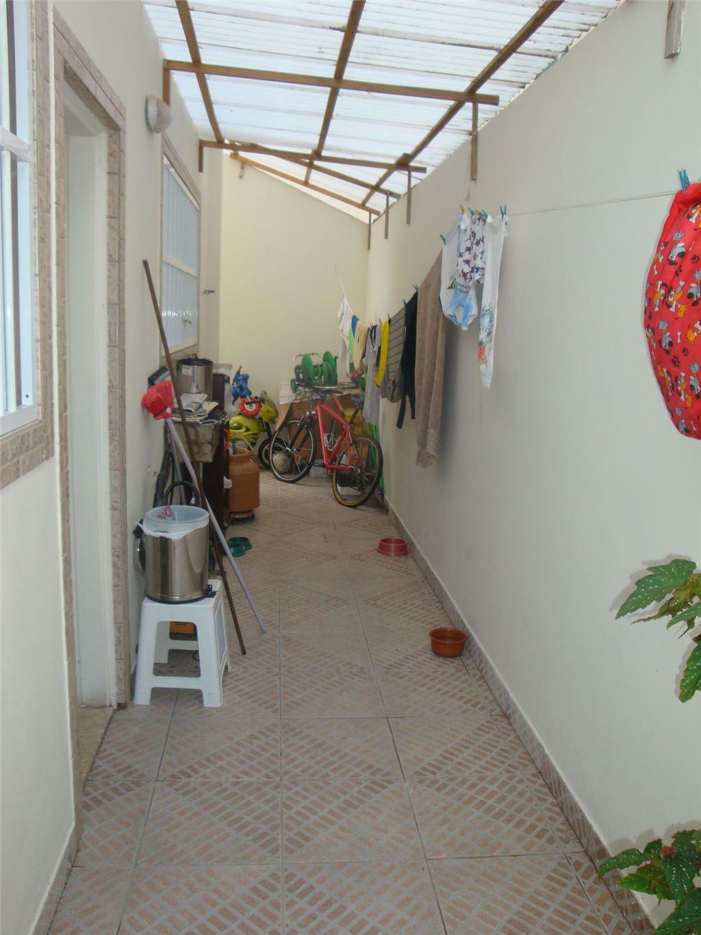 Sobrado à venda com 3 quartos, 190m² - Foto 24