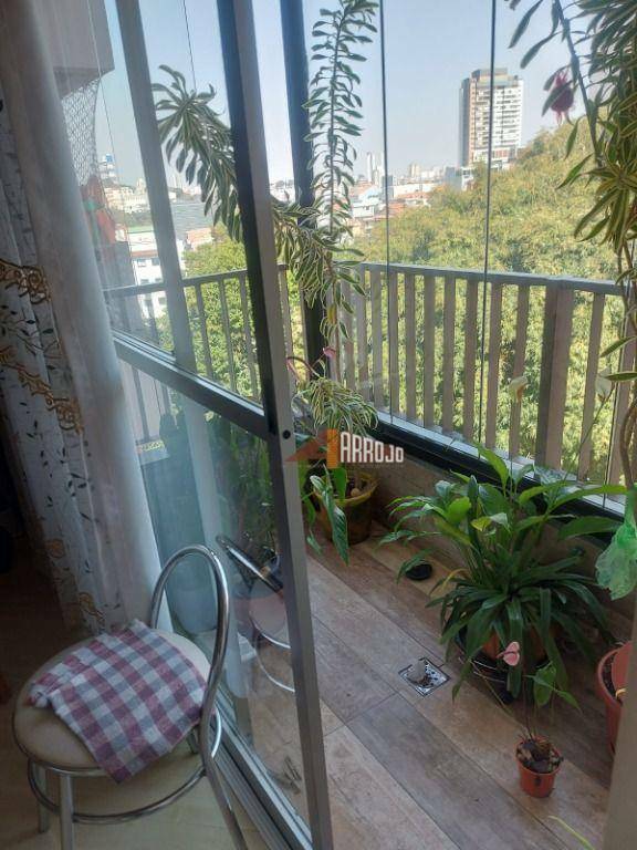 Apartamento à venda com 2 quartos, 57m² - Foto 9