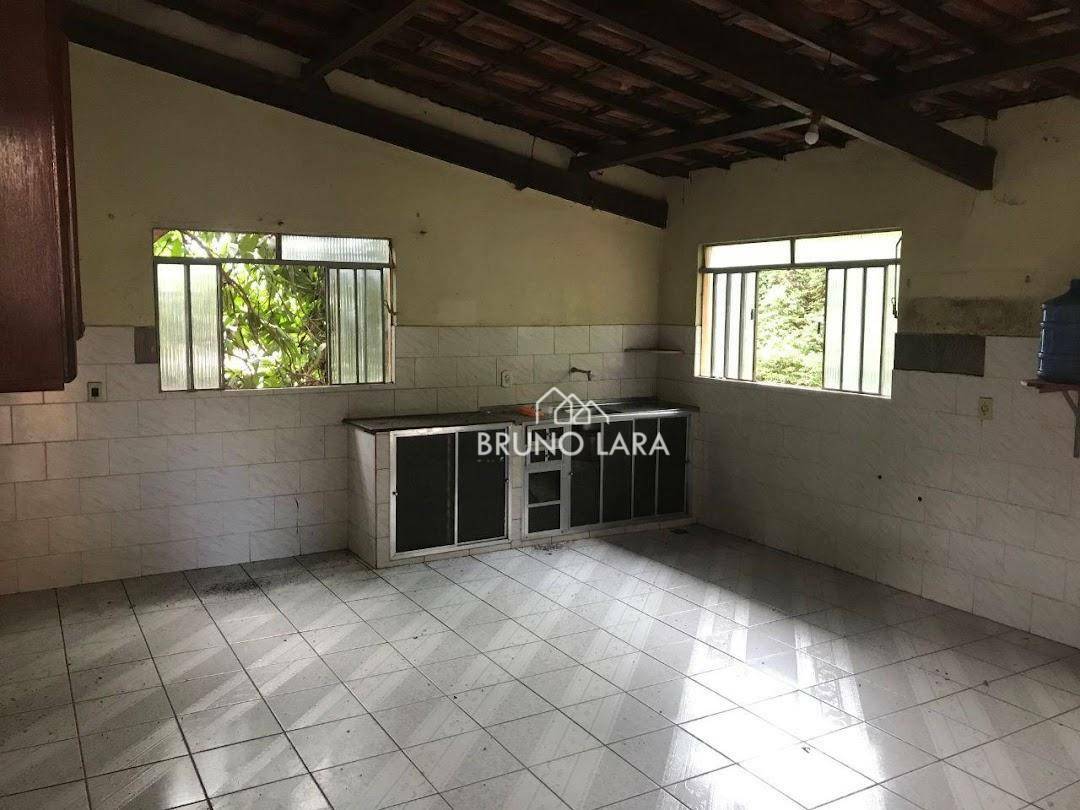 Casa à venda com 3 quartos, 360m² - Foto 7