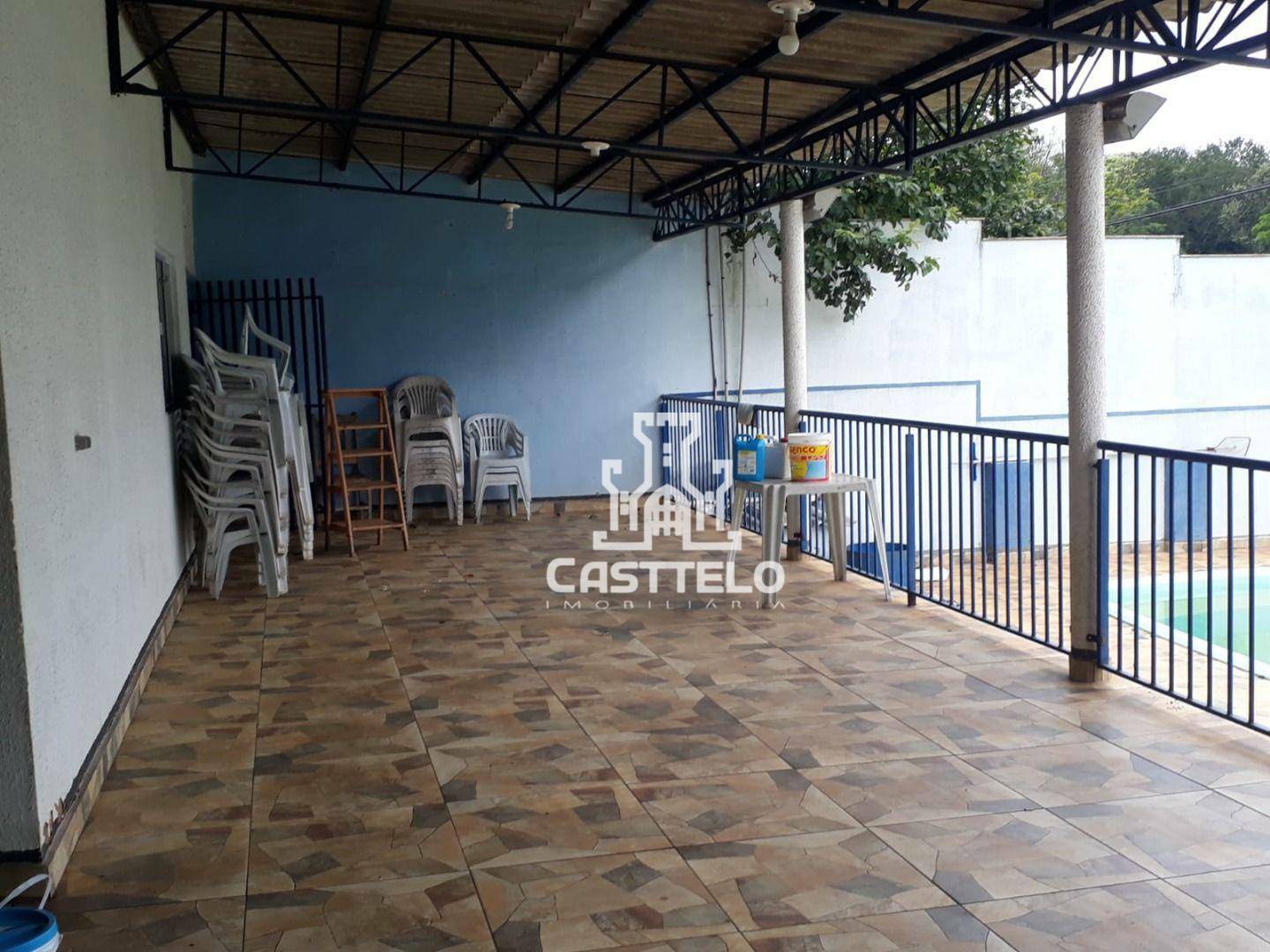 Casa à venda com 2 quartos, 250M2 - Foto 4